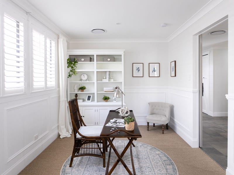 Complete Guide to Choosing the Perfect Wall Moulding Kit